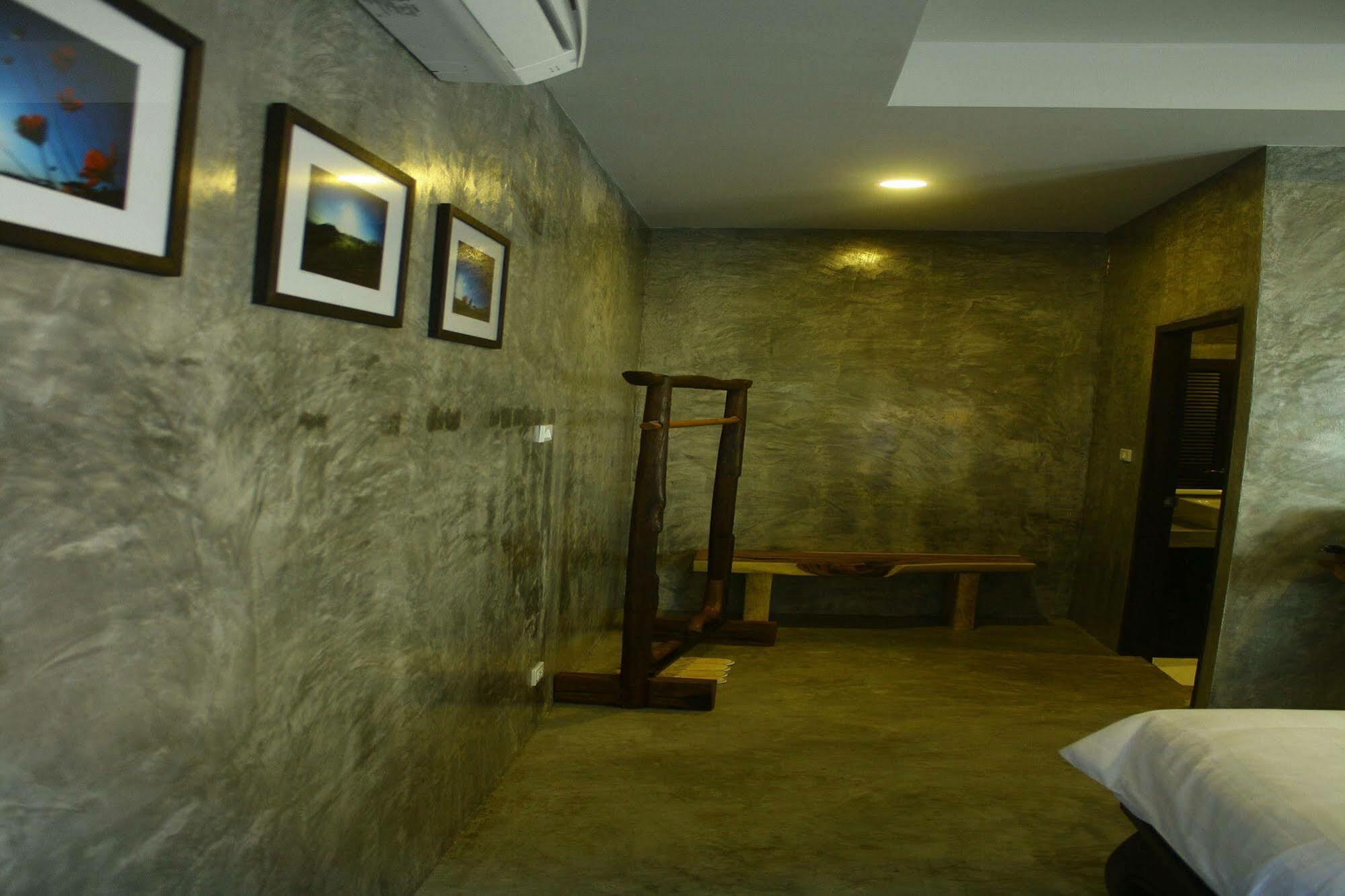 Nawa Sheeva Hotel Chiang Mai Exterior photo